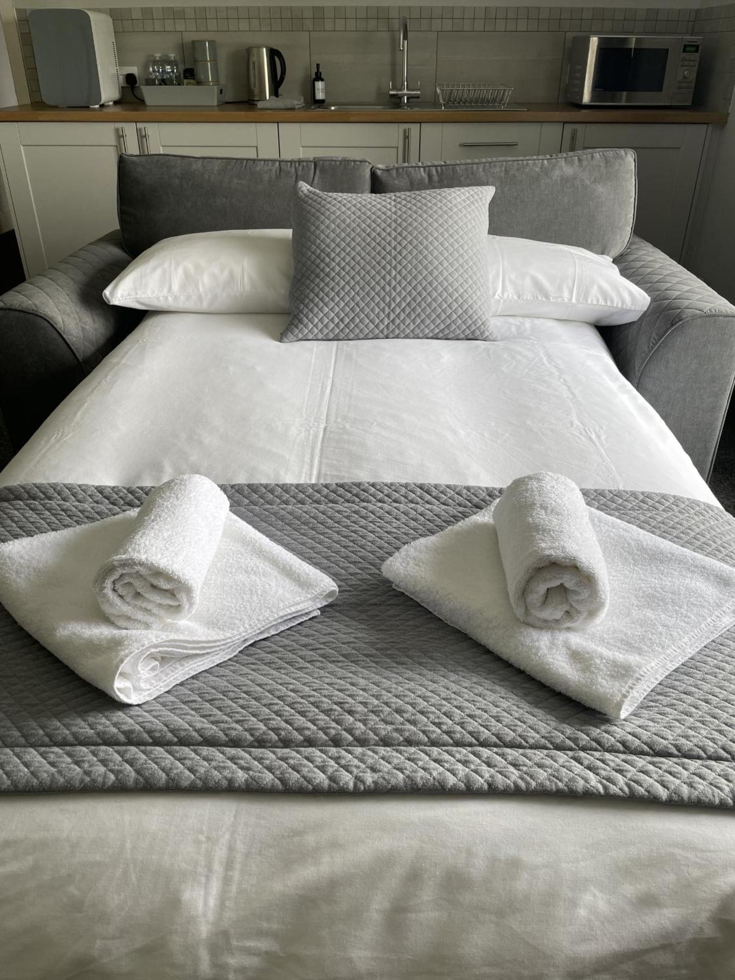 The Kings Arms Hotel Coggeshall Room photo